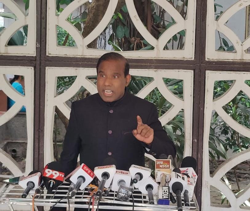 डॉ. के.ए. पॉल का बड़ा बयान – रूस पर लगाया पाकिस्तान को सैन्य मदद देने का आरोप, अमेरिका से प्रतिबंध की मांग