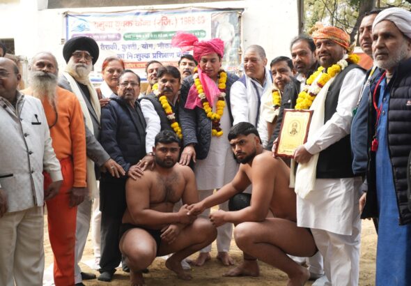 दिल्ली के यमुना तट पर कुश्ती का महाकुंभ ऐतिहासिक इनामी दंगल में दिखी अखाड़ा संस्कृति
