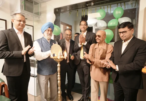 सेंटर फॉर हियरिंग ने नोएडा में नया सेंटर खोलकर अपना विस्तार किया, जिसका उद्घाटन दिग्गज क्रिकेटर सैयद किरमानी ने किया