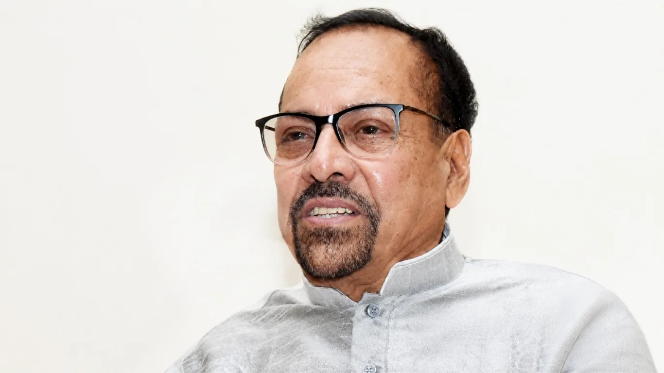 छोटे एवं मध्यम समाचार पत्रों के हितों की रक्षा हेतु विज्ञापन नीति में संतुलित हिस्सेदारी सुनिश्चित करने का आग्रह